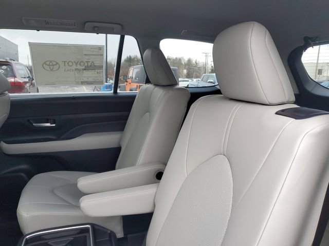 New 2026 Toyota Grand Highlander XLE image 27