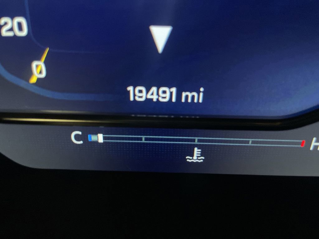 Used 2024 Chevrolet Silverado 2500 LTZ w/ LTZ Premium Package AWD/4WD image 6