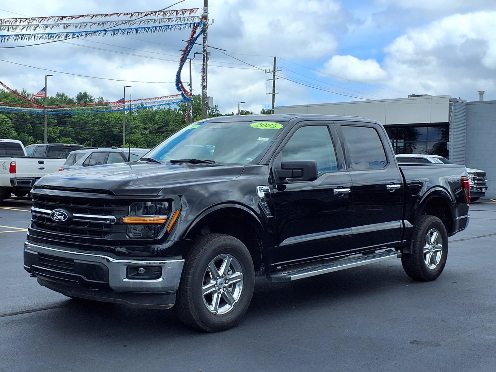 Used 2025 Ford F150 XLT w/ Equipment Group 301A Standard AWD/4WD video 1