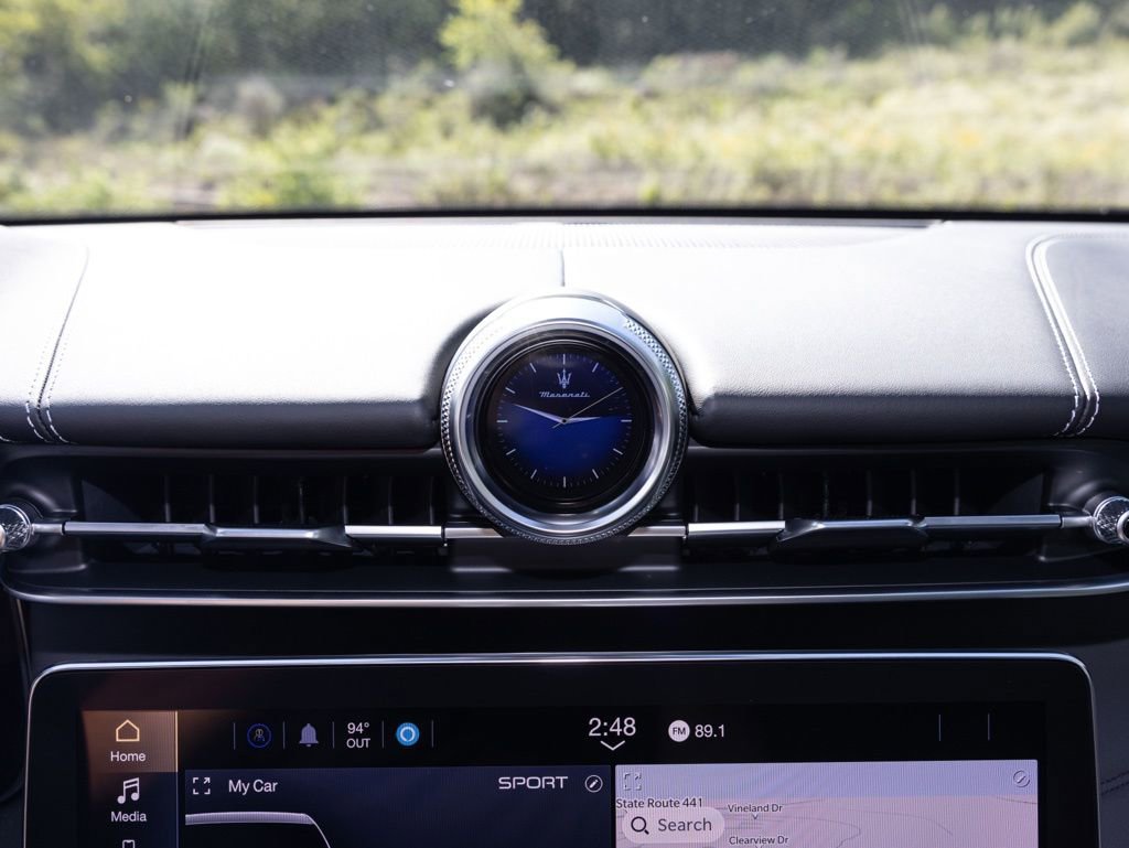 New 2025 Maserati Grecale GT image 27