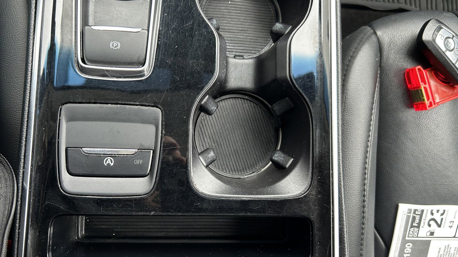 Used 2019 Ford Edge Titanium w/ Cold Weather Package image 37