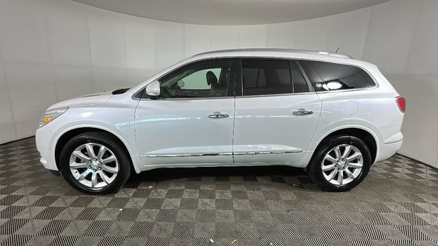Used 2017 Buick Enclave Premium w/ Experience Buick Package FWD image 5