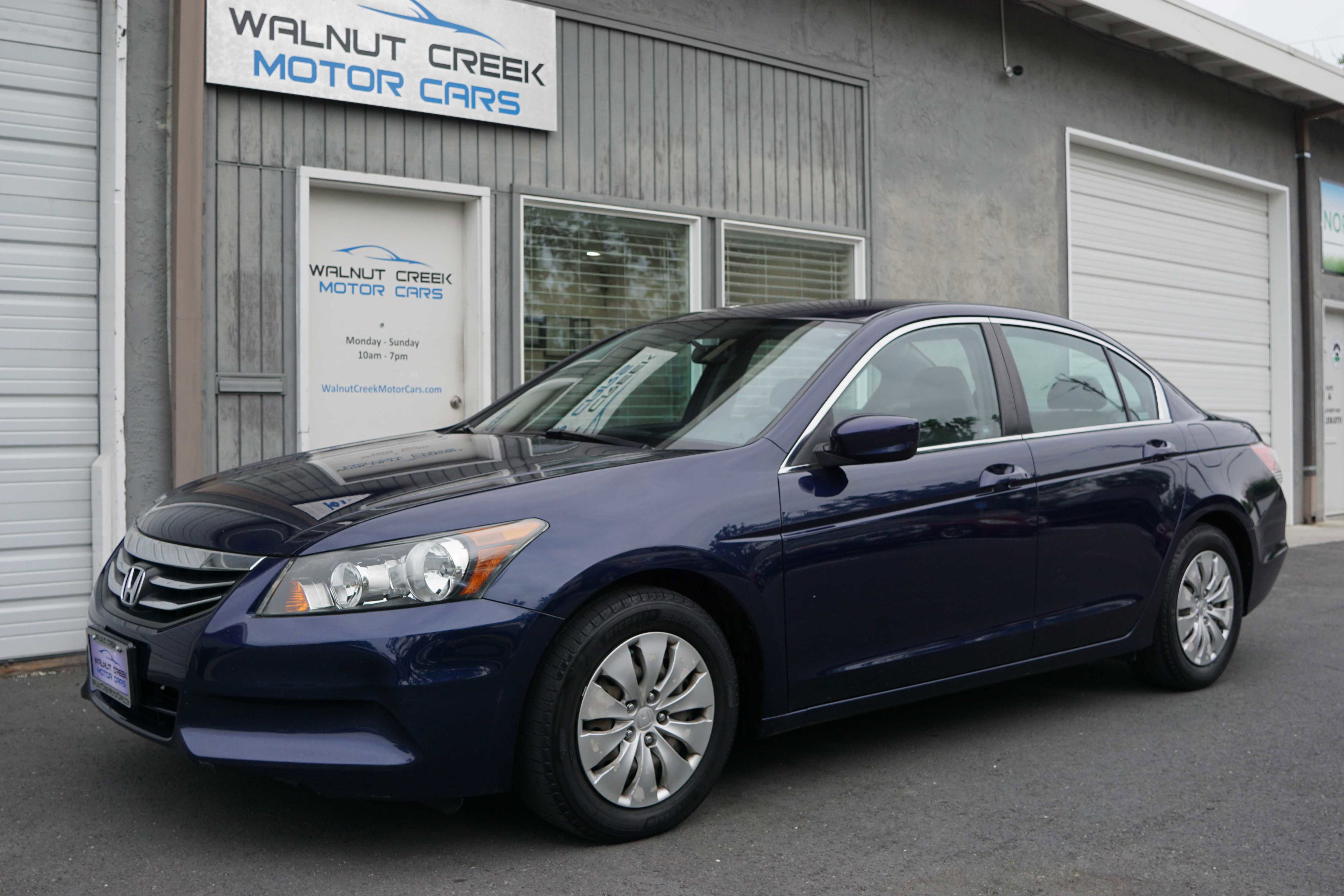 Used 2011 Honda Accord LX image 4