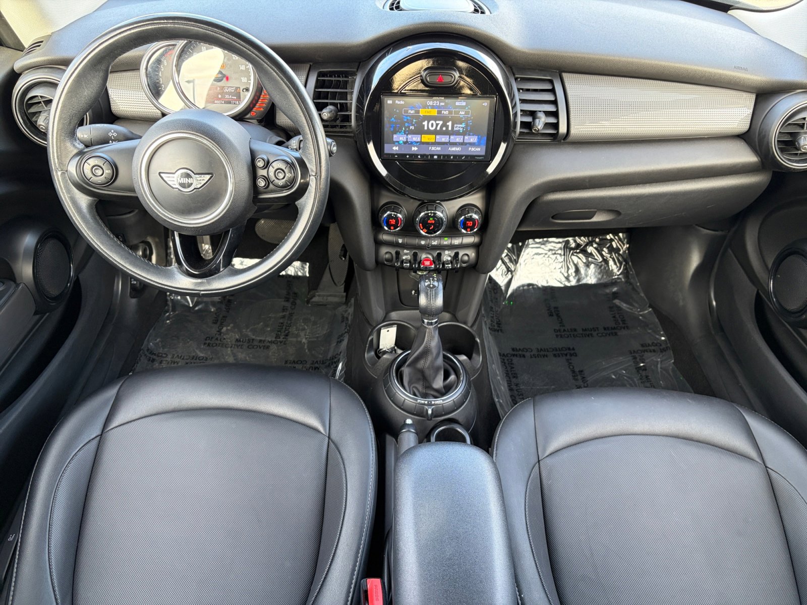 Used 2015 MINI Cooper 2-Door Hardtop image 18