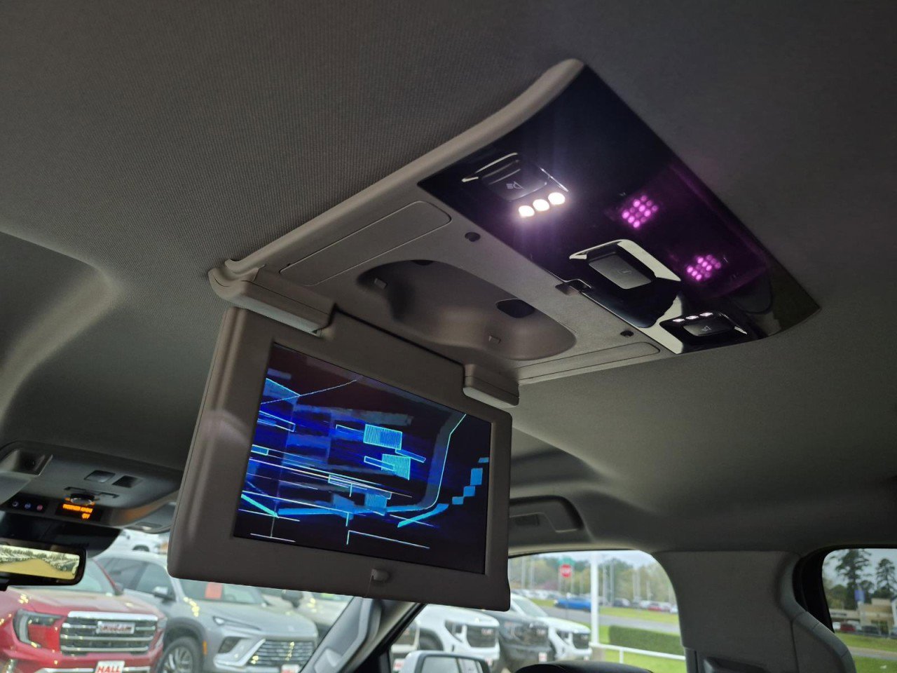 Certified 2020 Cadillac Escalade Premium Luxury image 19