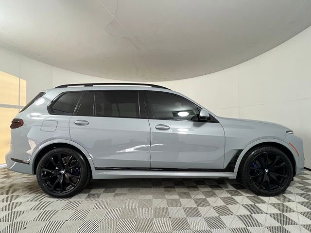 Certified 2024 BMW X7 xDrive40i w/ Executive Package image 8
