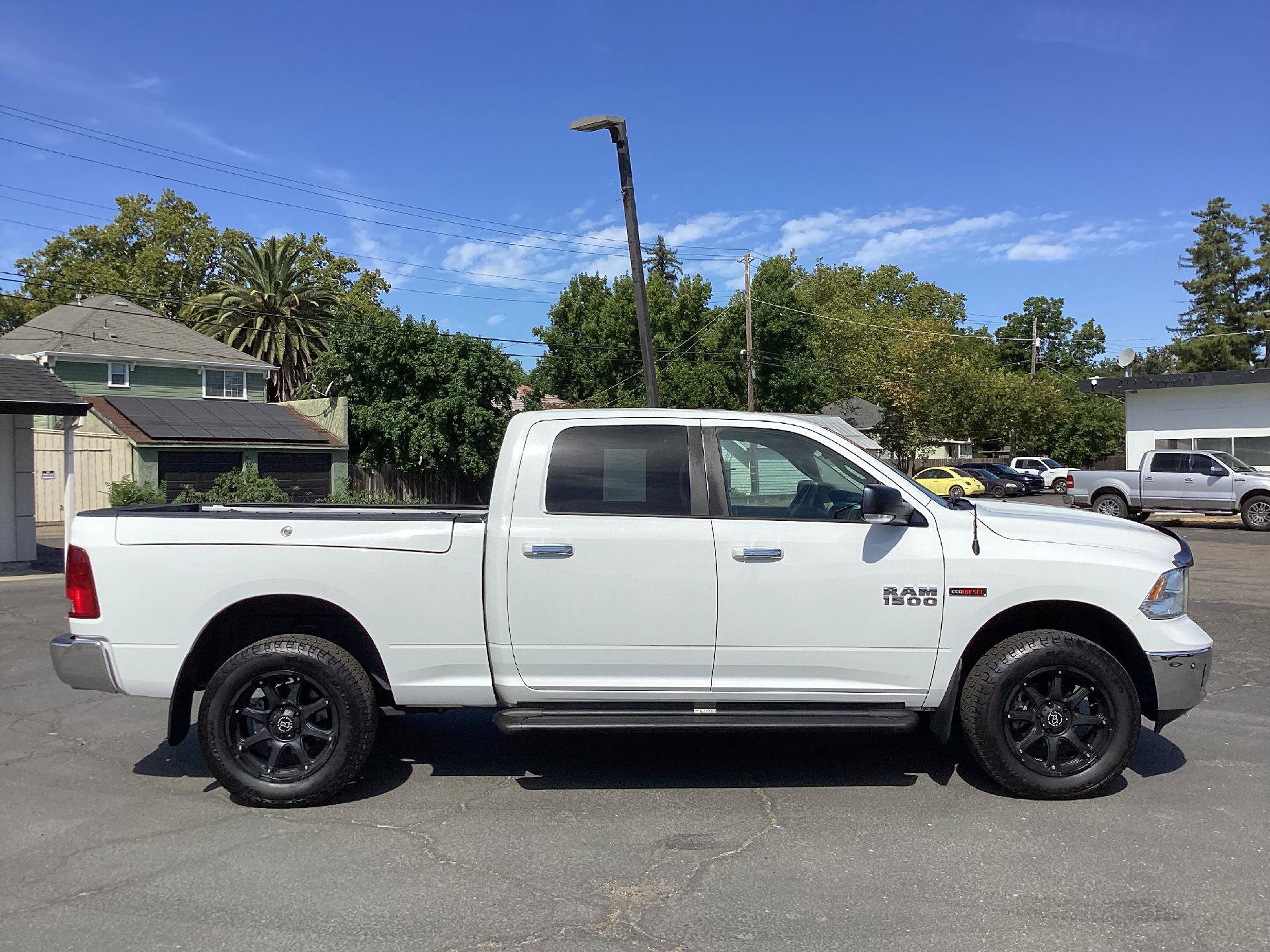 Used 2015 RAM 1500 Big Horn AWD/4WD image 2