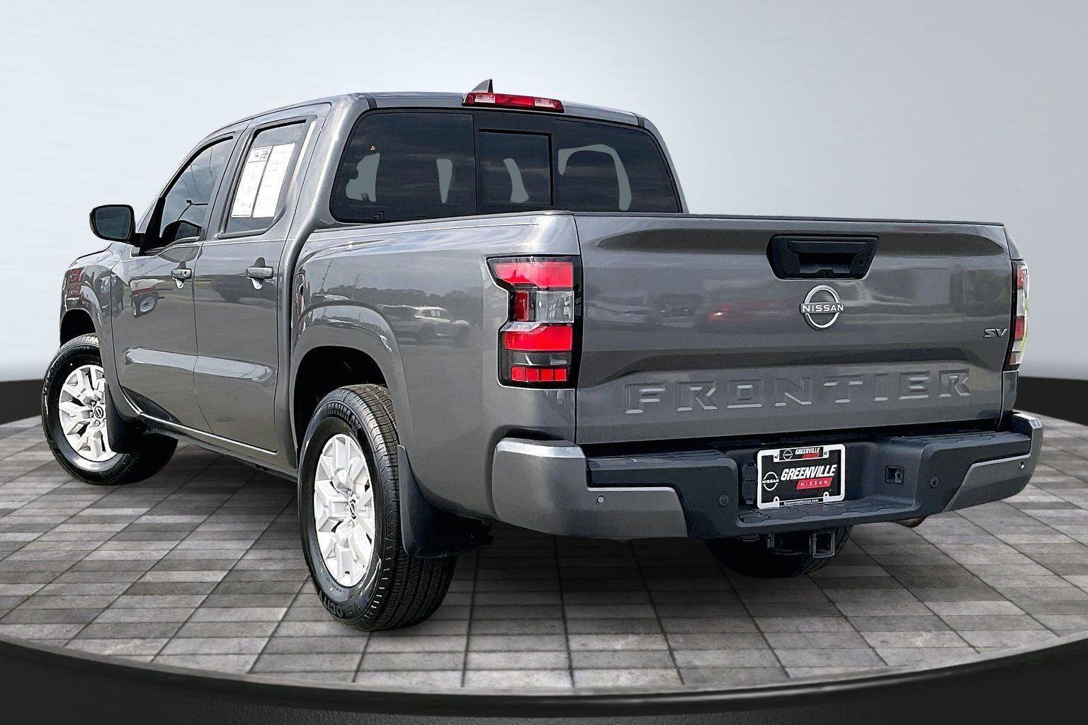 Certified 2022 Nissan Frontier SV image 2