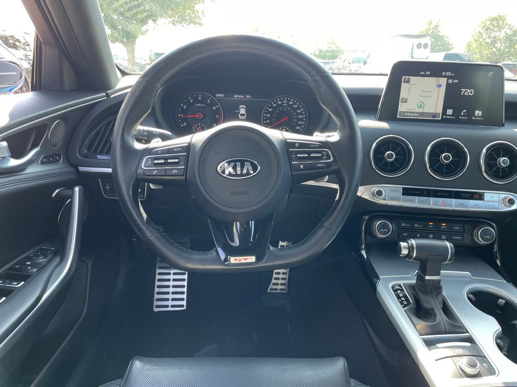 Used 2018 Kia Stinger GT1 AWD/4WD image 13