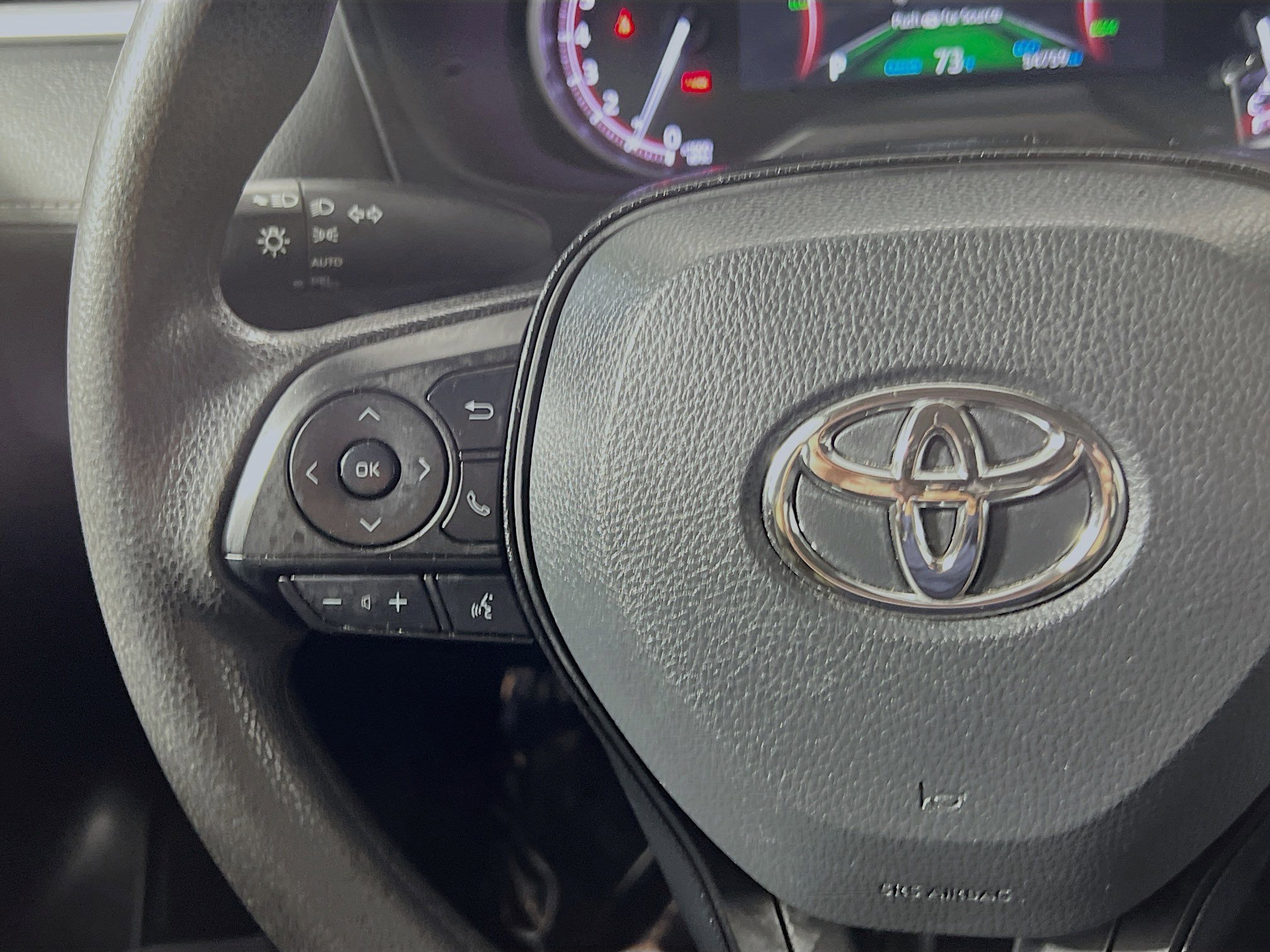 Used 2024 Toyota RAV4 XLE image 19