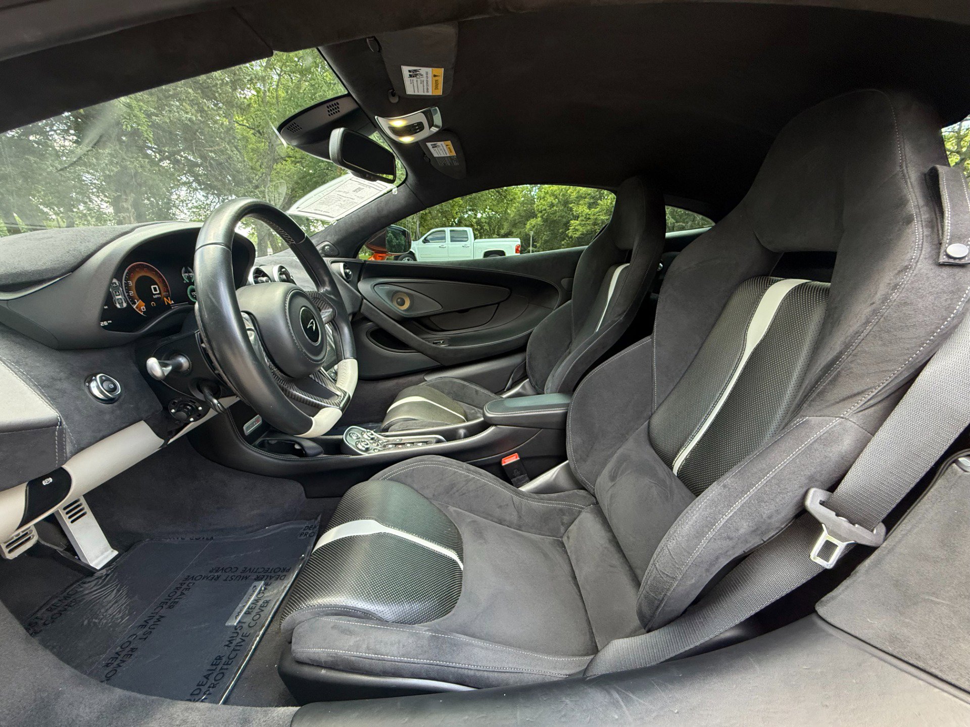 Used 2017 McLaren 570S Coupe image 20