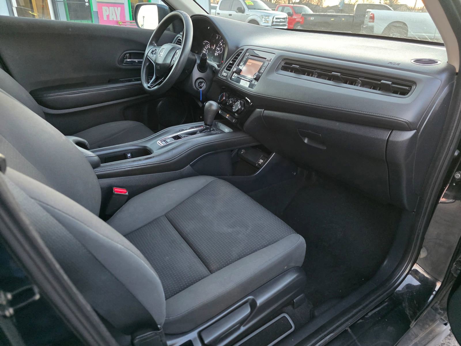 Used 2019 Honda HR-V LX image 13