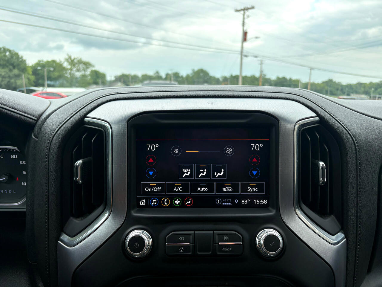 Used 2022 GMC Sierra 2500 SLE w/ SLE Value Package; image 20