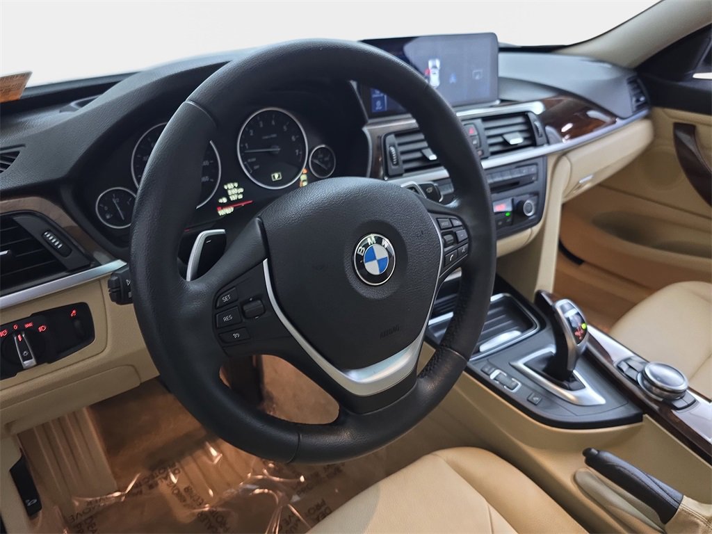 Used 2014 BMW 435i Coupe image 17