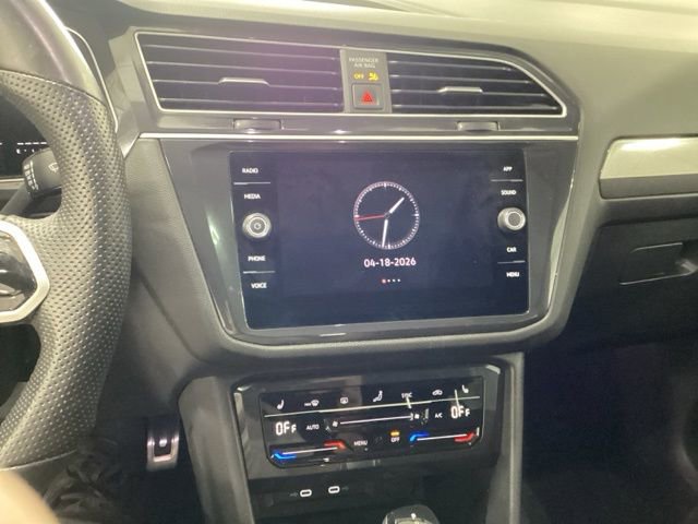 Certified 2023 Volkswagen Tiguan SE R-Line FWD image 19