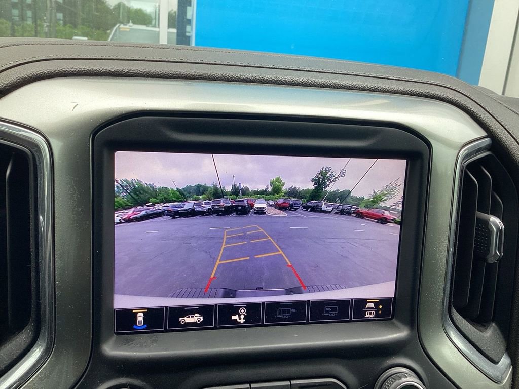 Used 2021 Chevrolet Silverado 2500 LTZ w/ LTZ Convenience Package AWD/4WD image 15