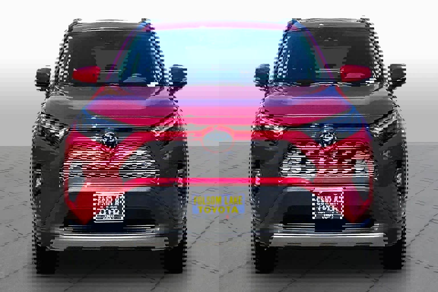 Used 2025 Toyota RAV4 Limited w/ Advanced Technology Package AWD/4WD image 3