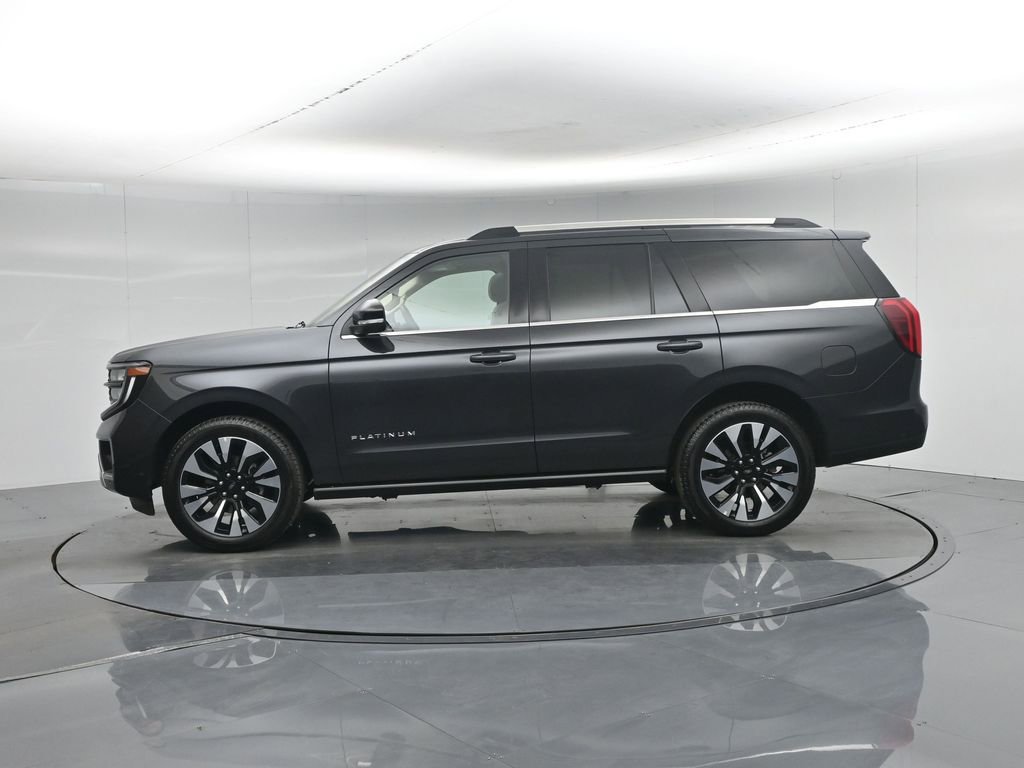 Certified 2025 Ford Expedition Platinum w/ Driver's Package AWD/4WD image 36