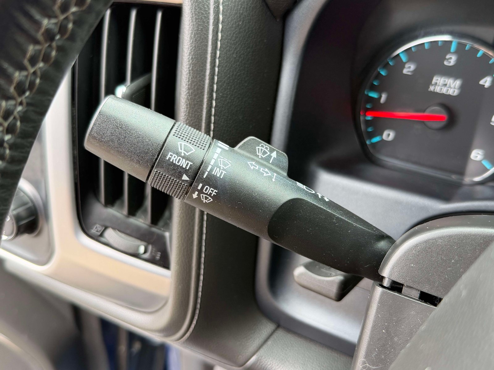 Used 2018 GMC Sierra 1500 SLT AWD/4WD image 15