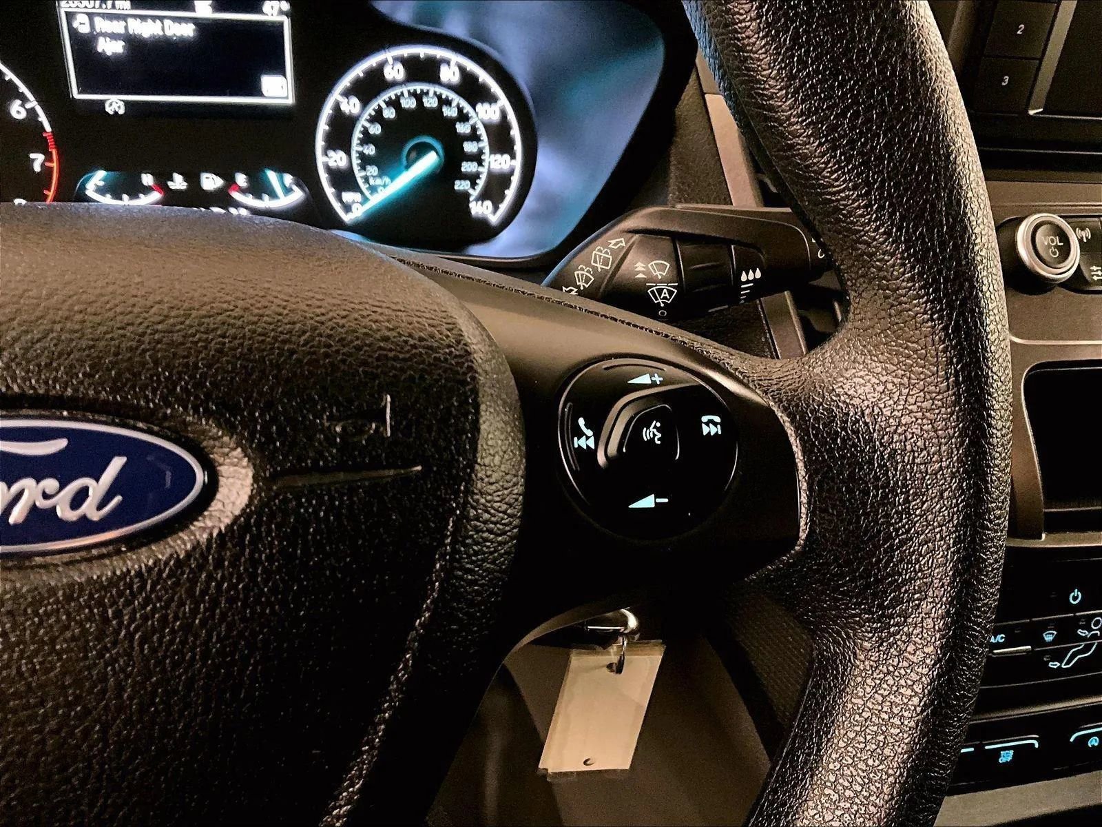 Used 2022 Ford Transit Connect XL image 18