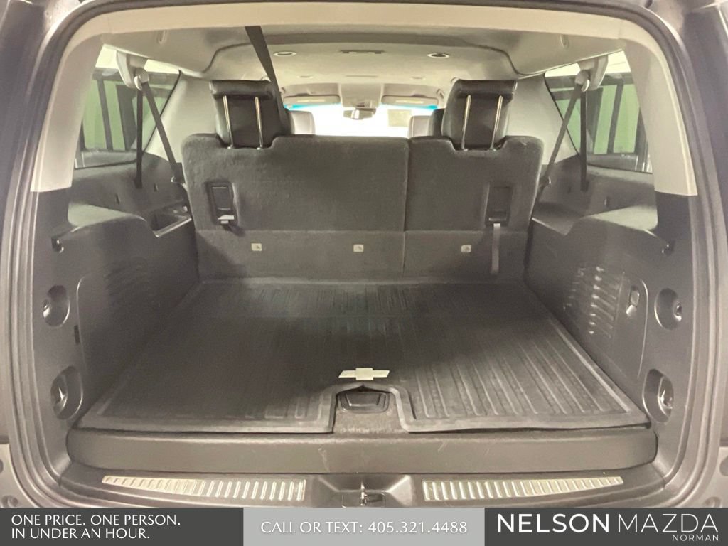 Used 2020 Chevrolet Suburban LT w/ Max Trailering Package RWD image 13