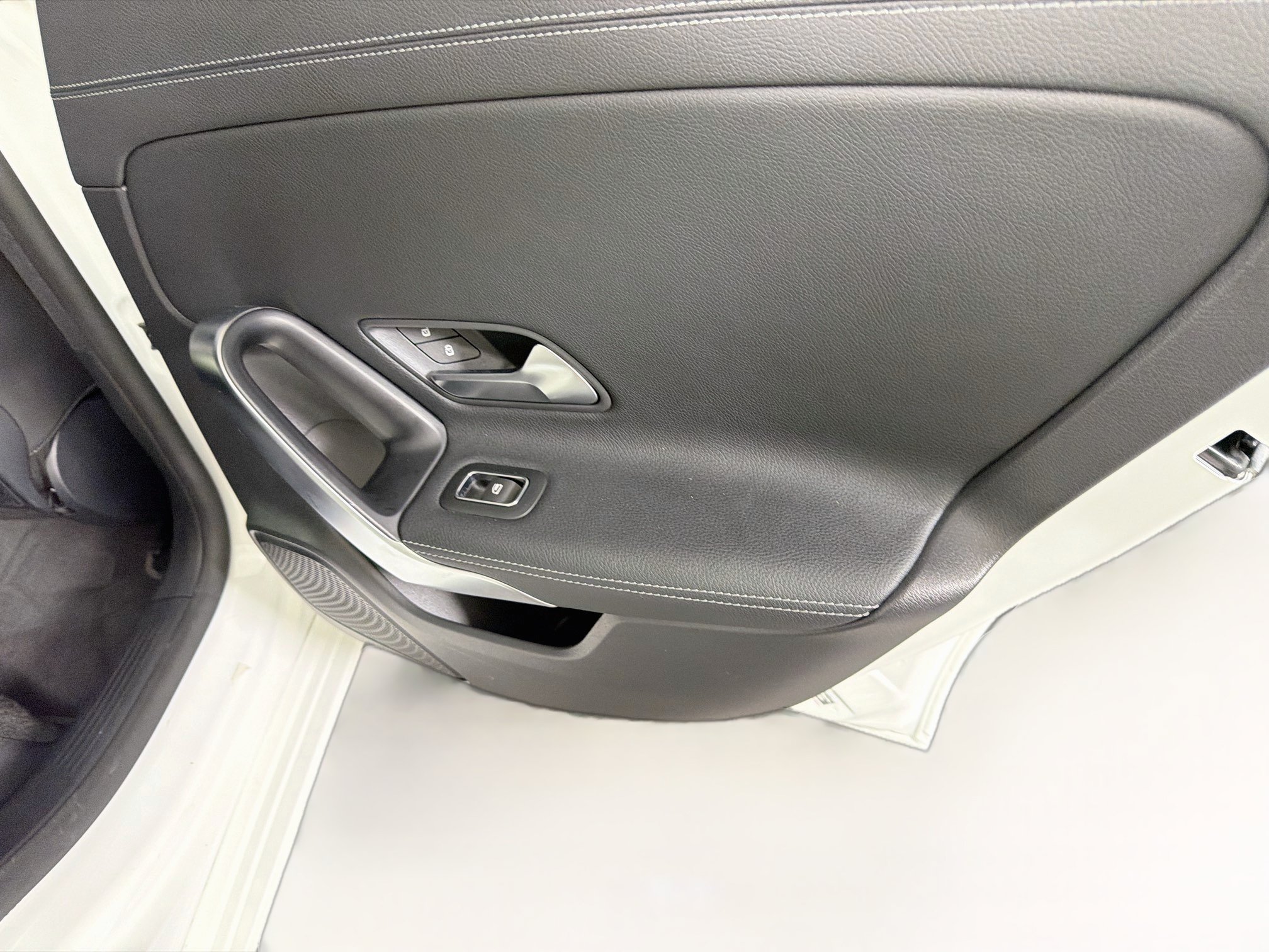 Used 2022 Mercedes-Benz CLA 250 image 29