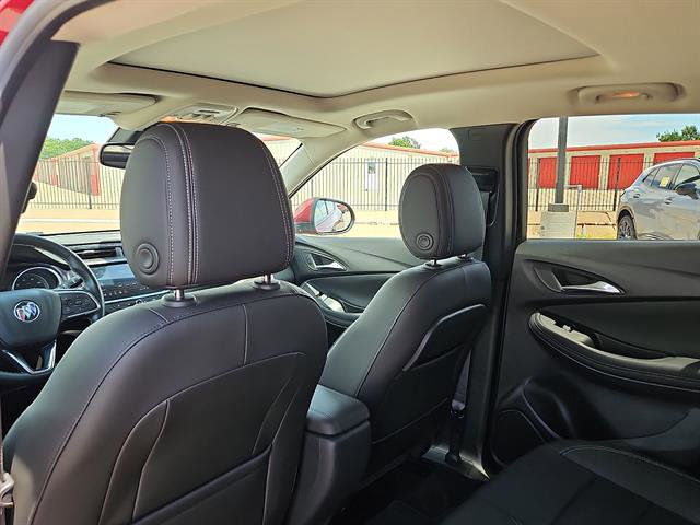 Used 2023 Buick Encore GX Essence w/ Experience Buick Package FWD image 9