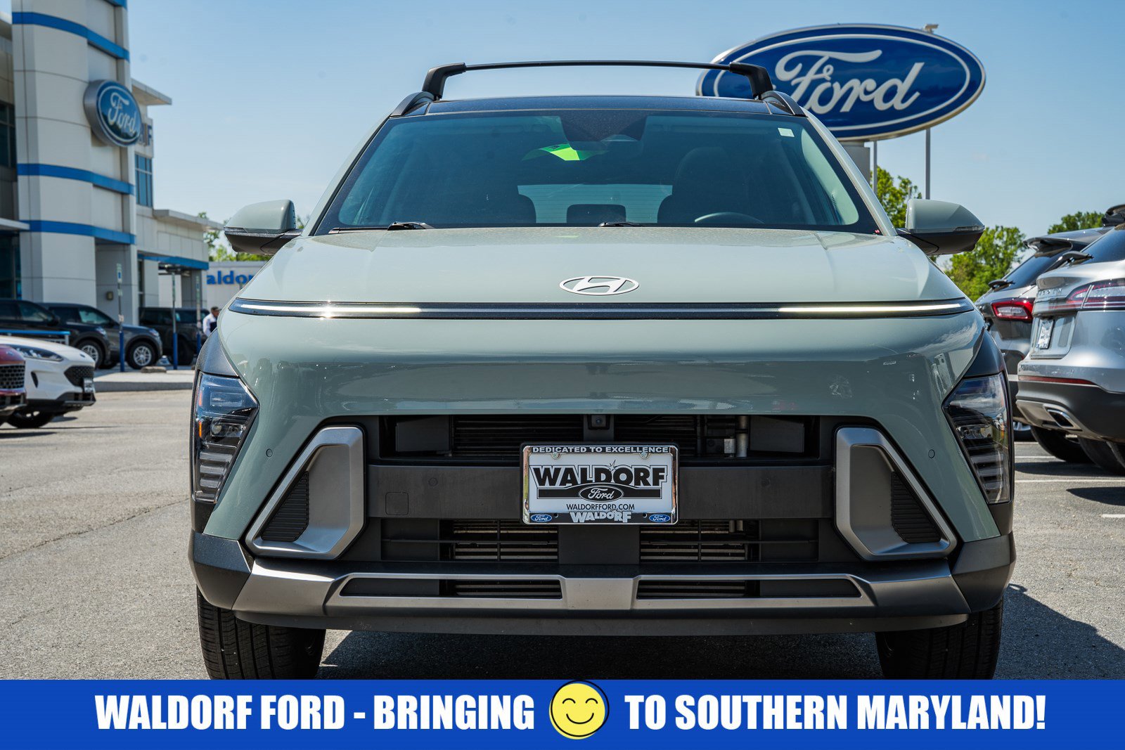 Used 2024 Hyundai Kona Limited AWD/4WD image 2