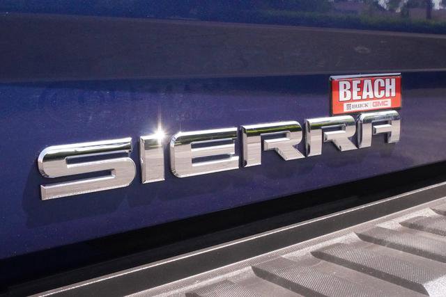 Used 2015 GMC Sierra 1500 SLT w/ Max Trailering Package AWD/4WD image 34