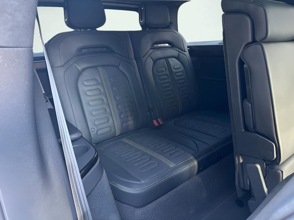 Used 2022 Rivian R1S Adventure image 38
