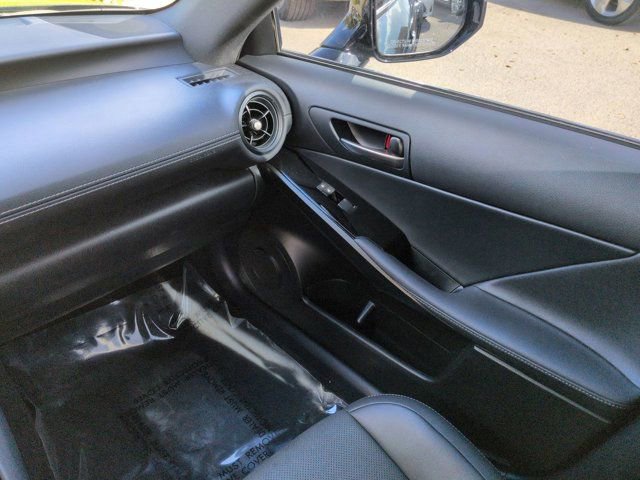 Certified 2025 Lexus IS 350 F Sport w/ Accessory Package image 17