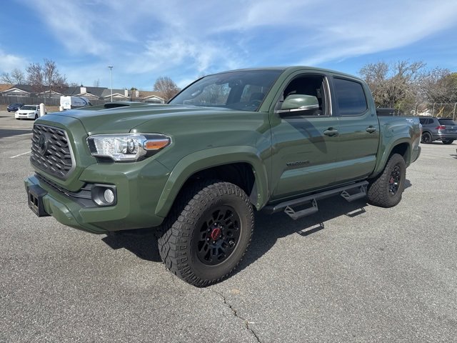 Used 2021 Toyota Tacoma TRD Sport w/ Technology Package image 6