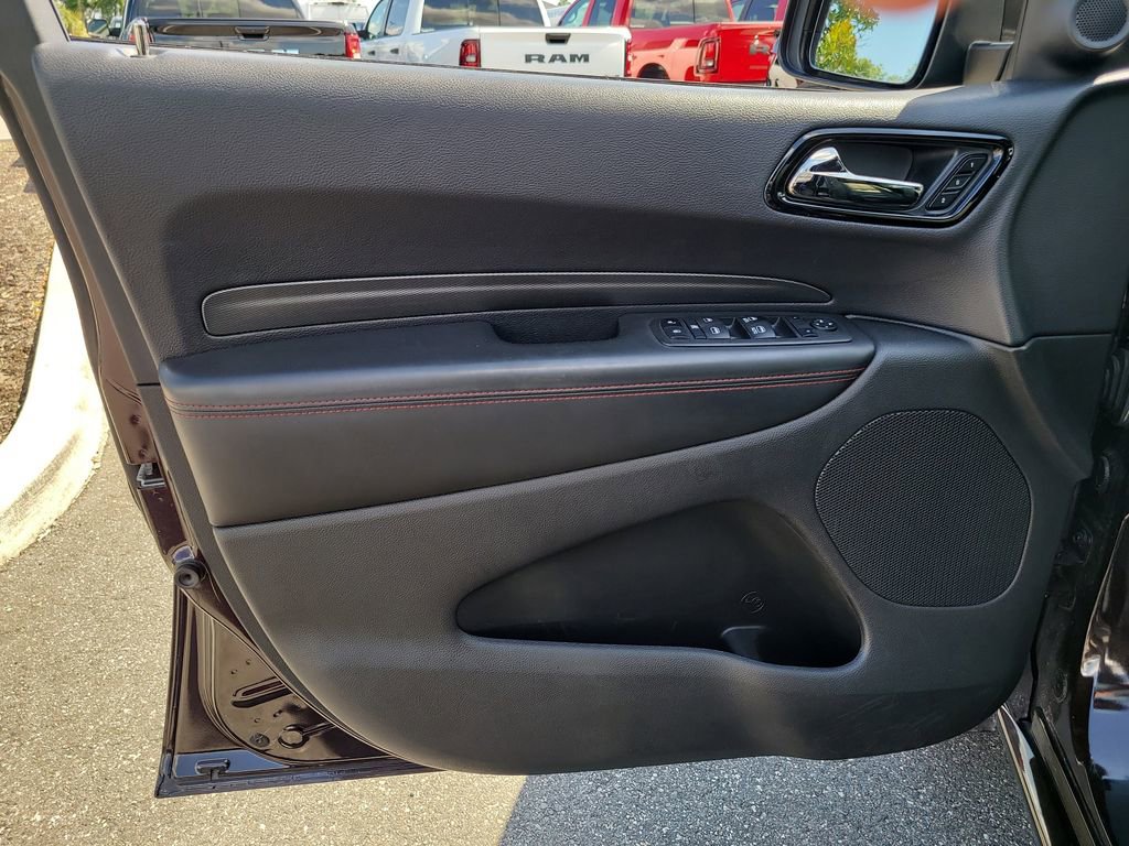Used 2024 Dodge Durango GT RWD image 17