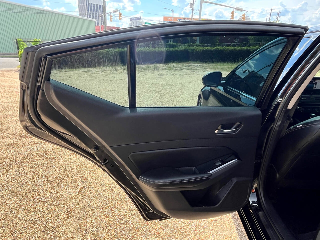 Used 2024 Nissan Altima 2.5 SL image 36