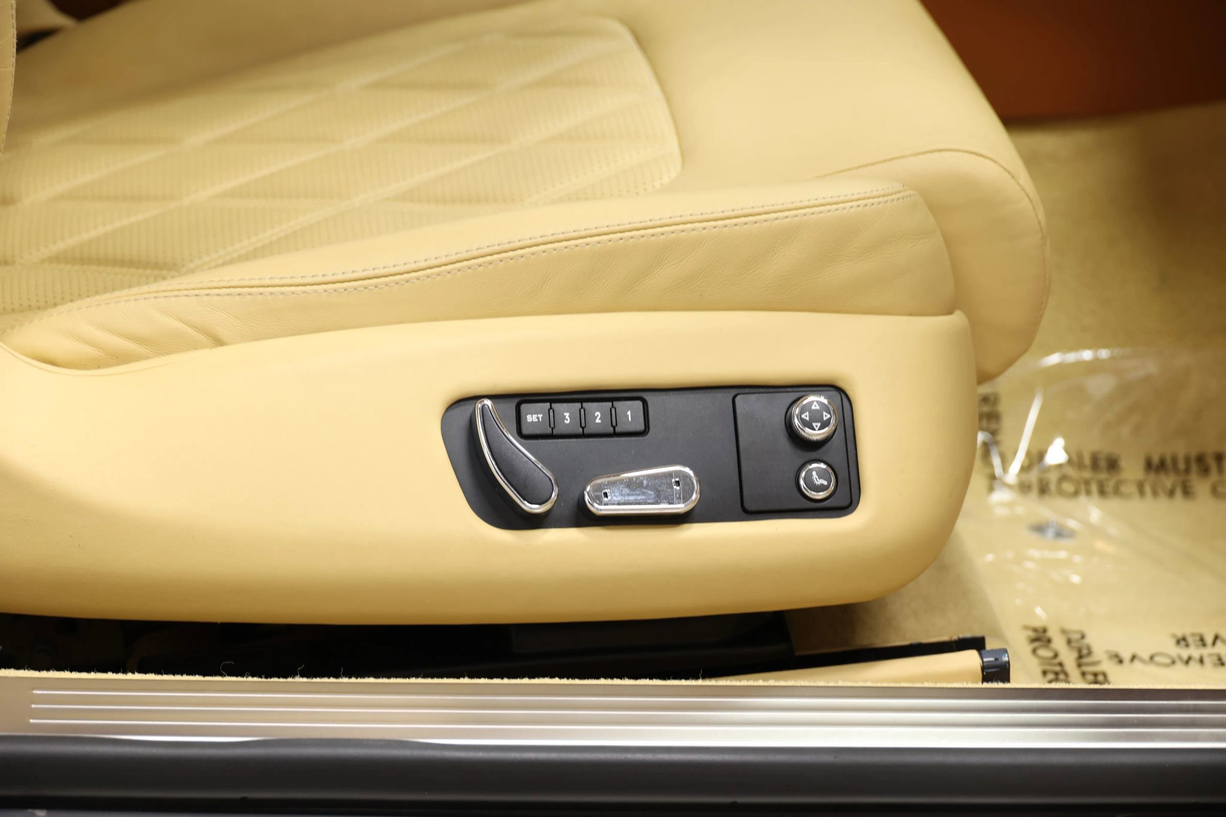 Used 2012 Bentley Continental GT AWD/4WD image 68