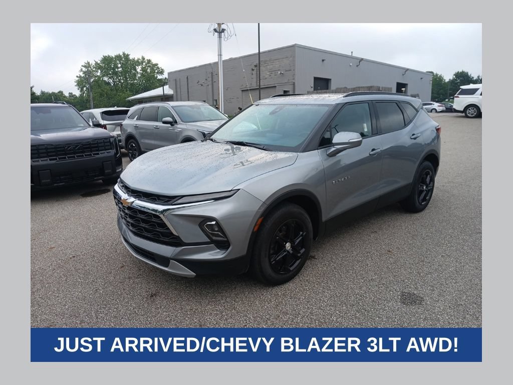 Used 2024 Chevrolet Blazer LT