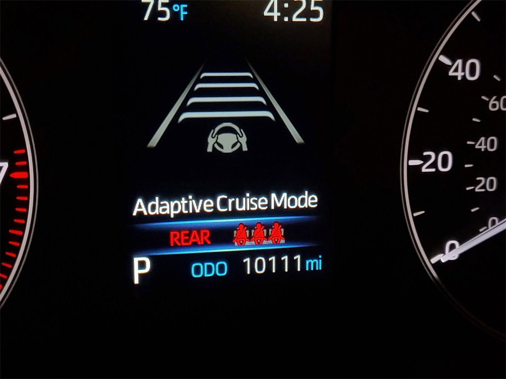 Used 2024 Toyota Corolla Cross LE w/ Moonroof Package image 23