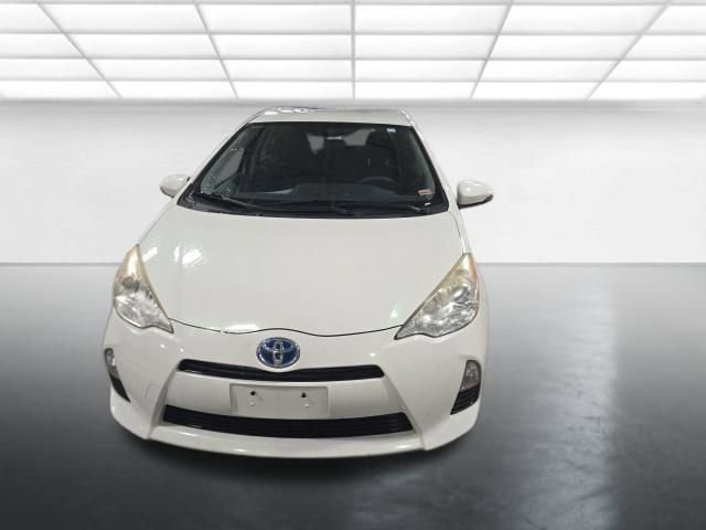 Used 2012 Toyota Prius C Three FWD image 9
