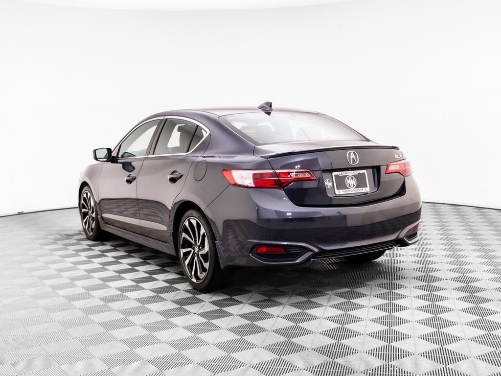 Used 2016 Acura ILX FWD image 4