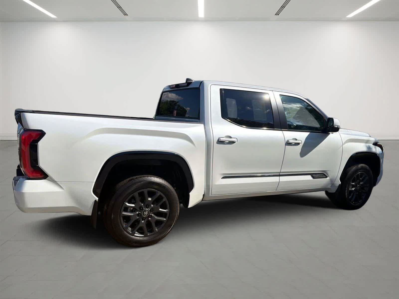 Used 2026 Toyota Tundra Platinum AWD/4WD image 4