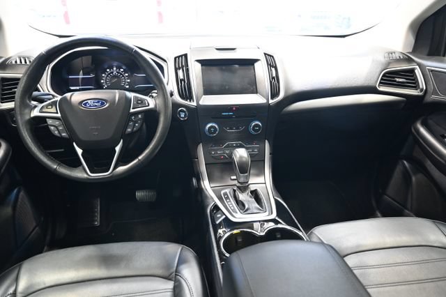 Used 2016 Ford Edge SEL w/ Equipment Group 201A AWD/4WD image 12