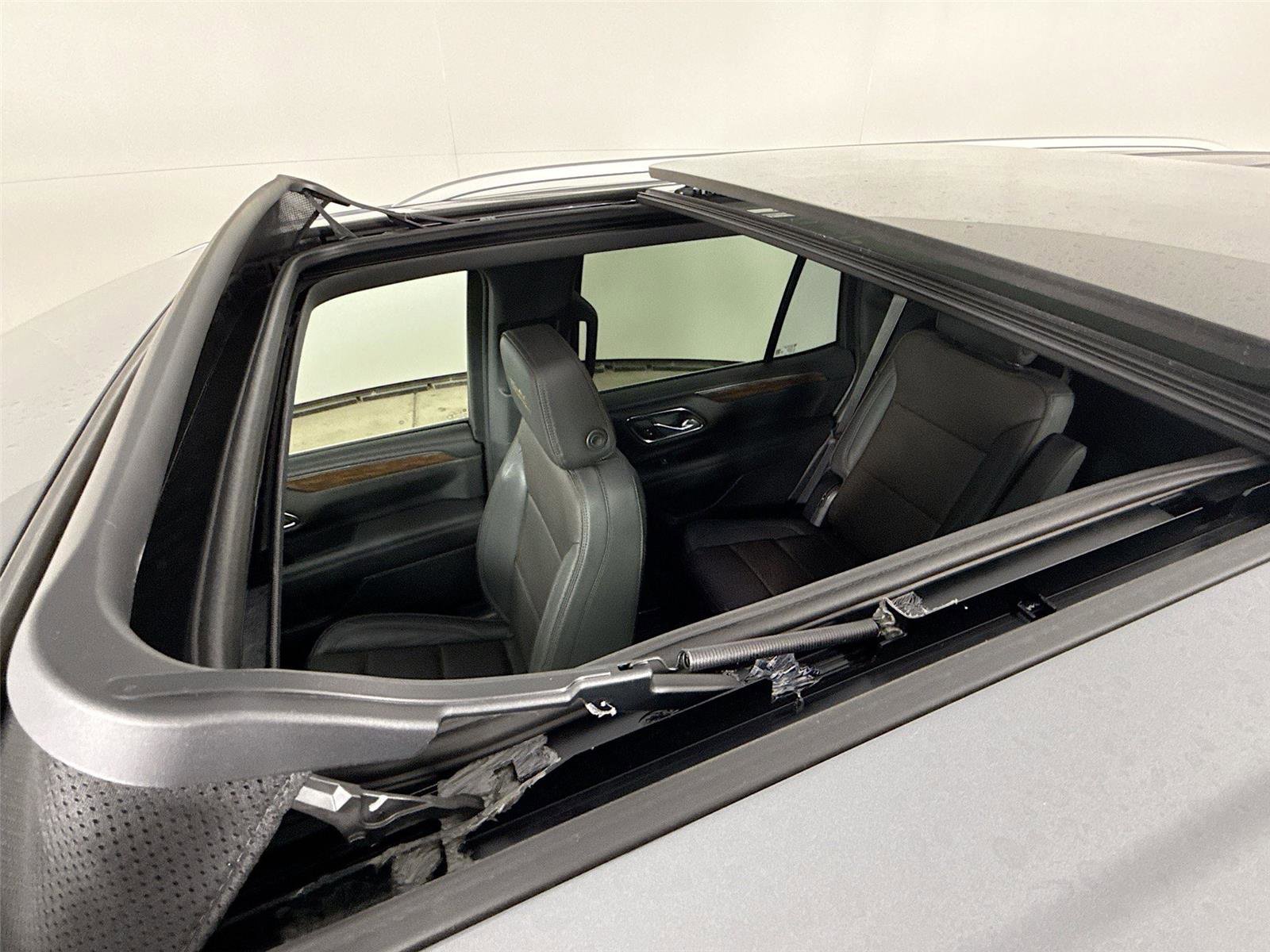 Used 2022 Chevrolet Tahoe High Country image 23