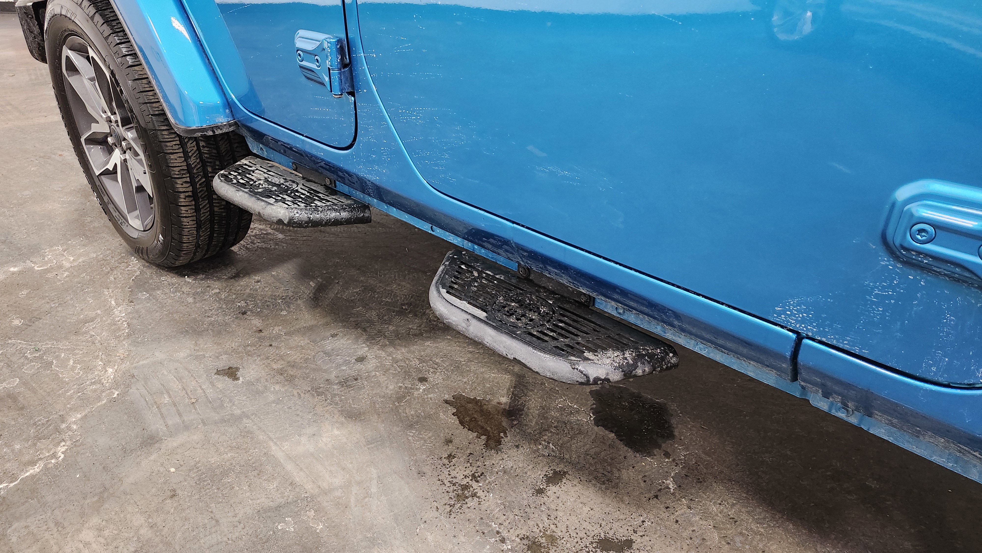 Used 2024 Jeep Wrangler Sport S w/ Convenience Group image 11