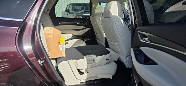 Used 2023 Buick Enclave Avenir w/ Avenir Technology Package image 14