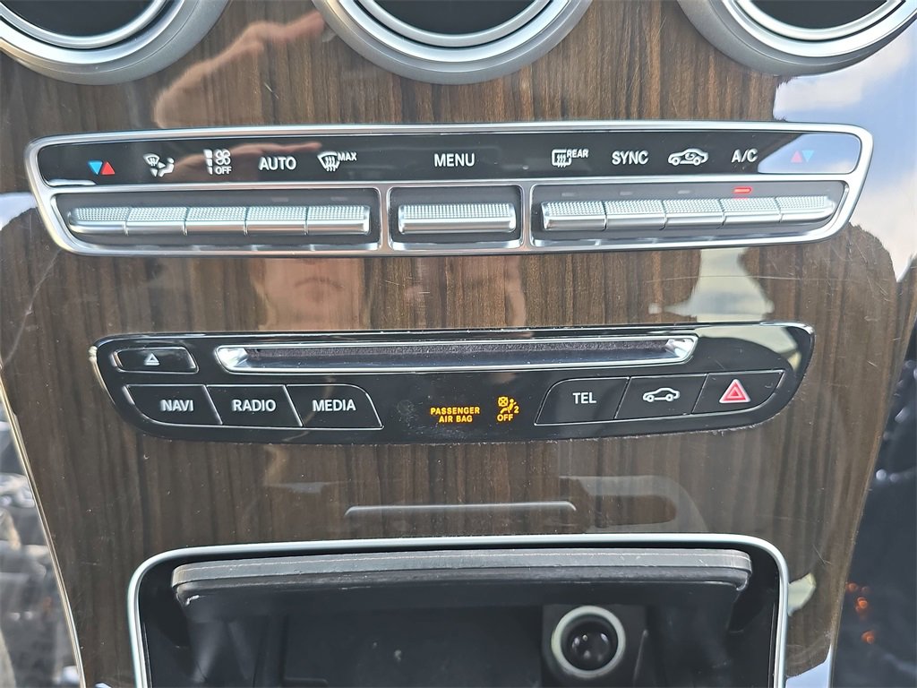 Used 2017 Mercedes-Benz GLC 300 4MATIC image 28