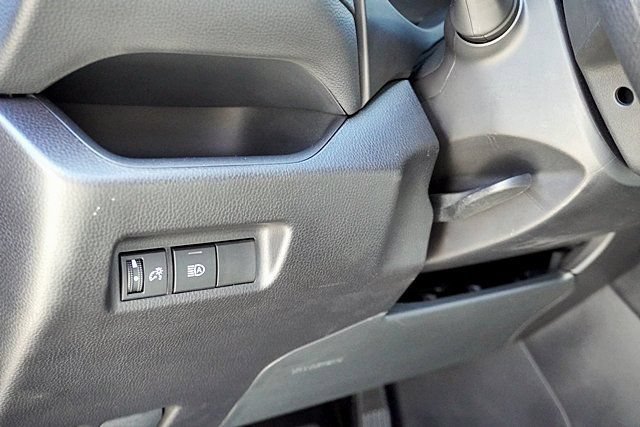 Used 2025 Toyota RAV4 LE FWD image 33
