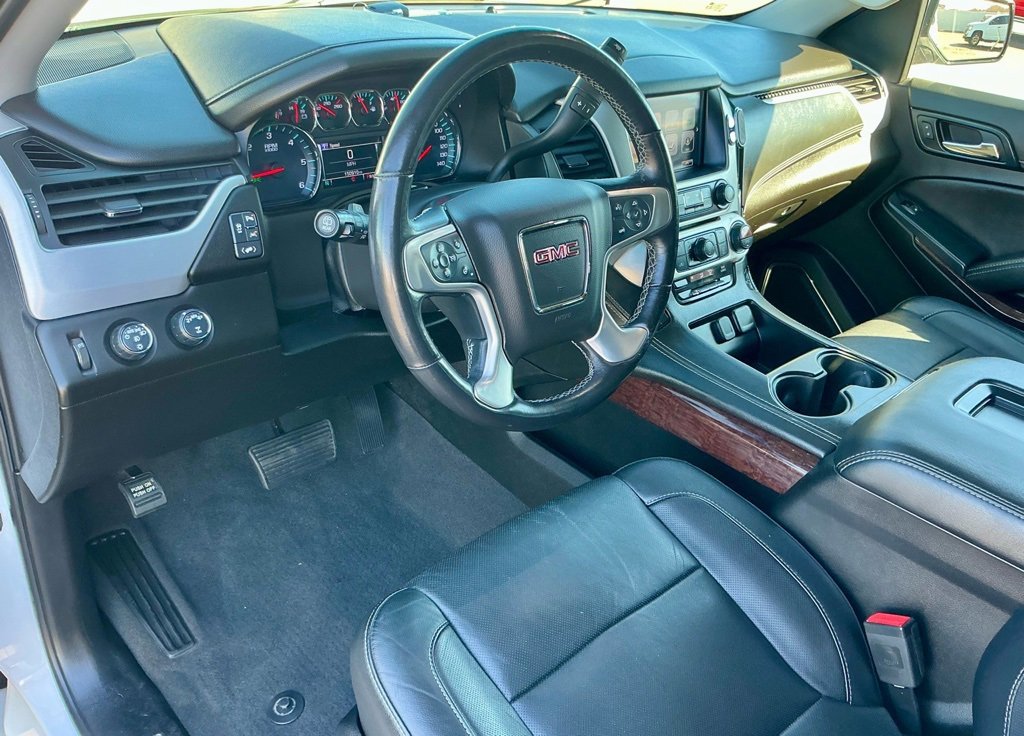 Used 2019 GMC Yukon SLT image 37