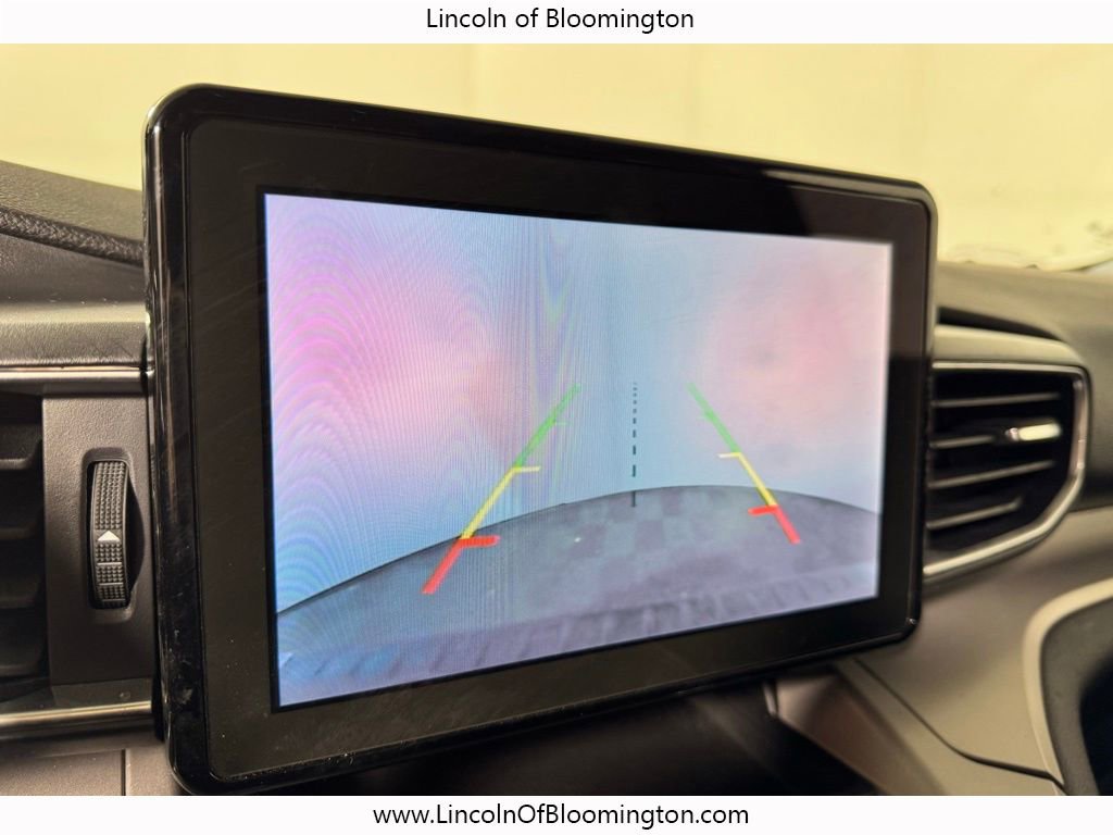 Used 2023 Ford Explorer XLT w/ Equipment Group 202A image 39