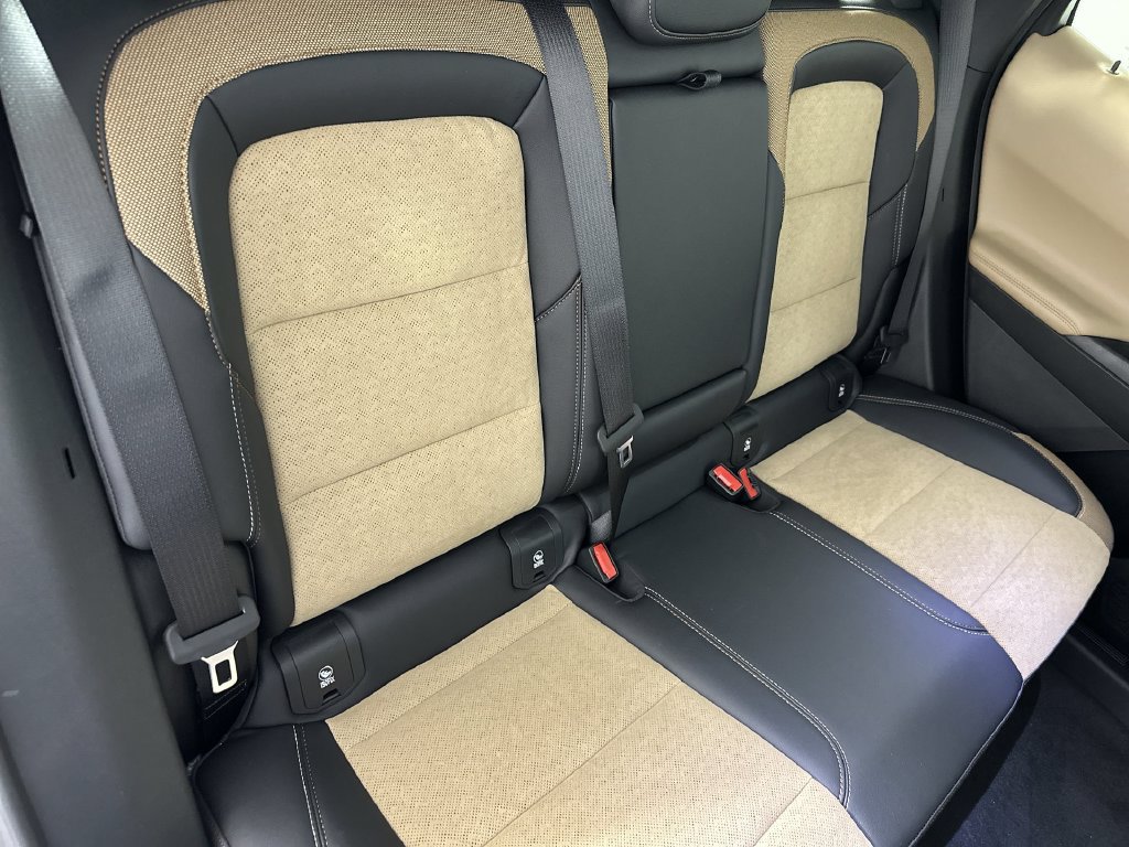 New 2027 Chevrolet Equinox ACTIV w/ Safety and Technology Package AWD/4WD image 28
