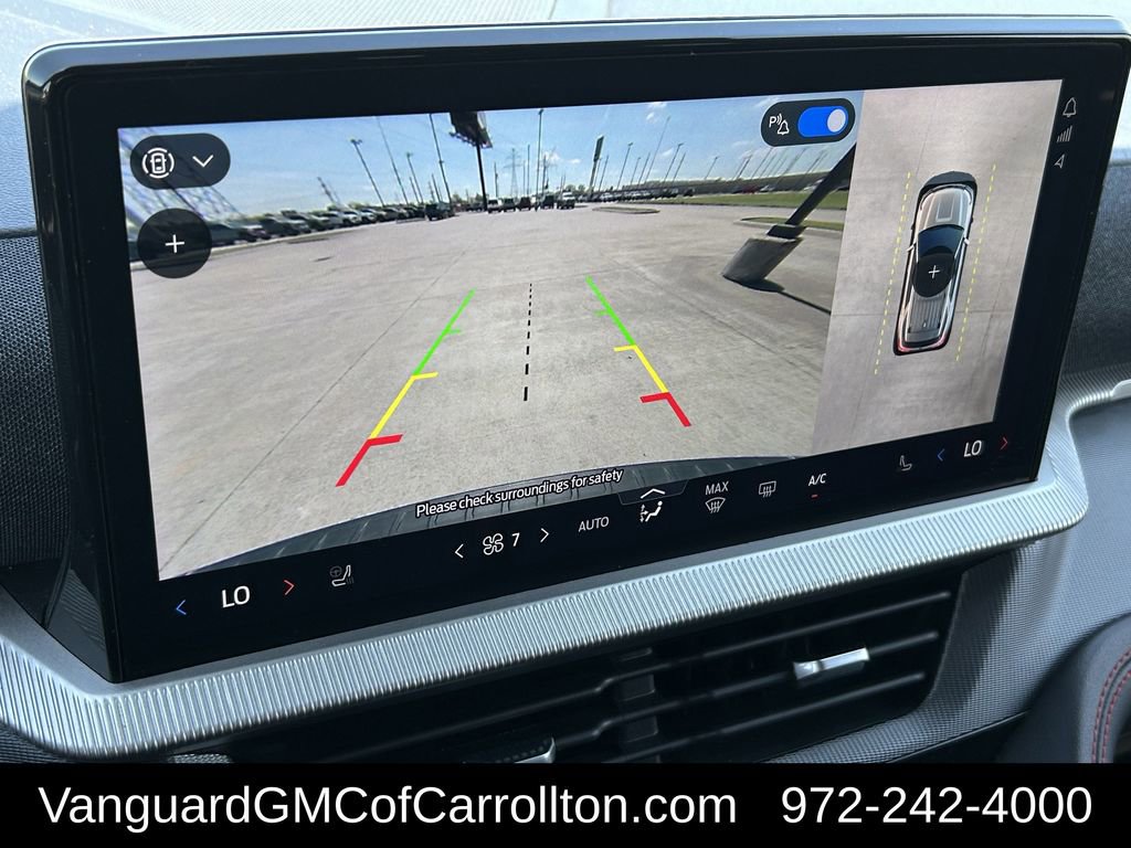 Used 2025 Ford Explorer ST-Line w/ ST-Line Street Pack AWD/4WD image 19